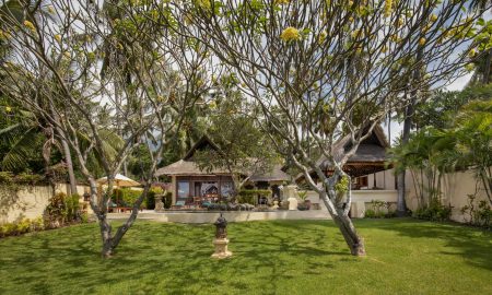 Alam Anda Lumba Lumba Villa