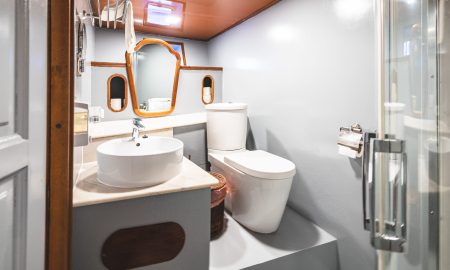 Nautilus Two_Bathroom Lower Deck