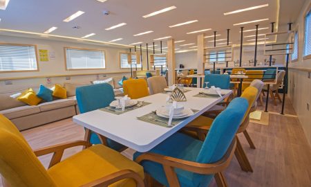 Sea Serpent Serena_Dining & Lounge