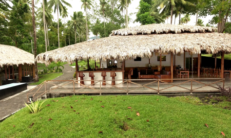 Dive Into Lembeh_Restaurant & Camere Room