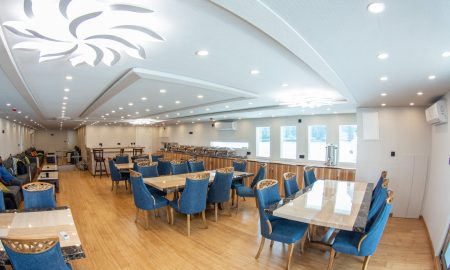 Emperor Explorer_Salon