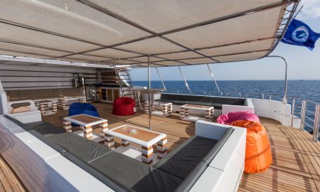 Golden Dolphin II_Upper Deck