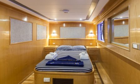 Golden Dolphin II_Double Cabin