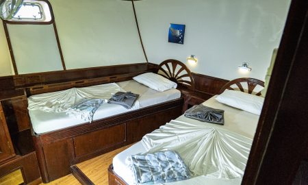 Amba_Standard Twin Cabin