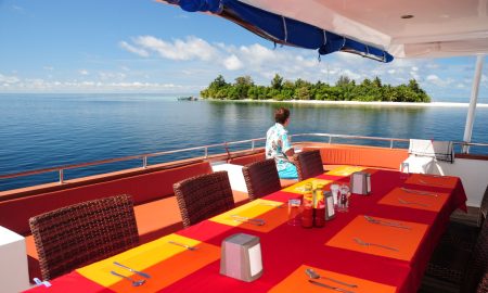 Carpe Vita_Seating Table