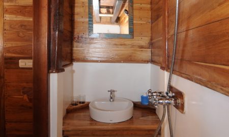 Moana_Cabin 2-5_Bathroom