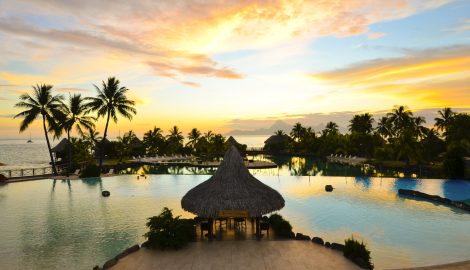 Tahiti Tours_Intercontinental Tahiti Sunset on the Swimming Pool