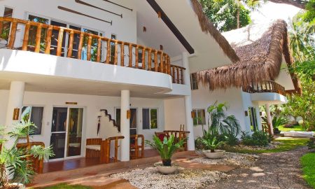 Pura Vida_Family Room Moorish