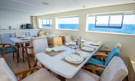 Sea Serpent Glory_Salon Dining