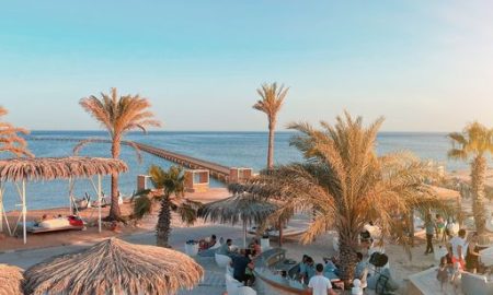 The Breakers Diving & Surfing Lodge_Beach Bar 2