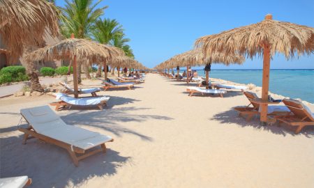 The Breakers Diving & Surfing Lodge_Beach